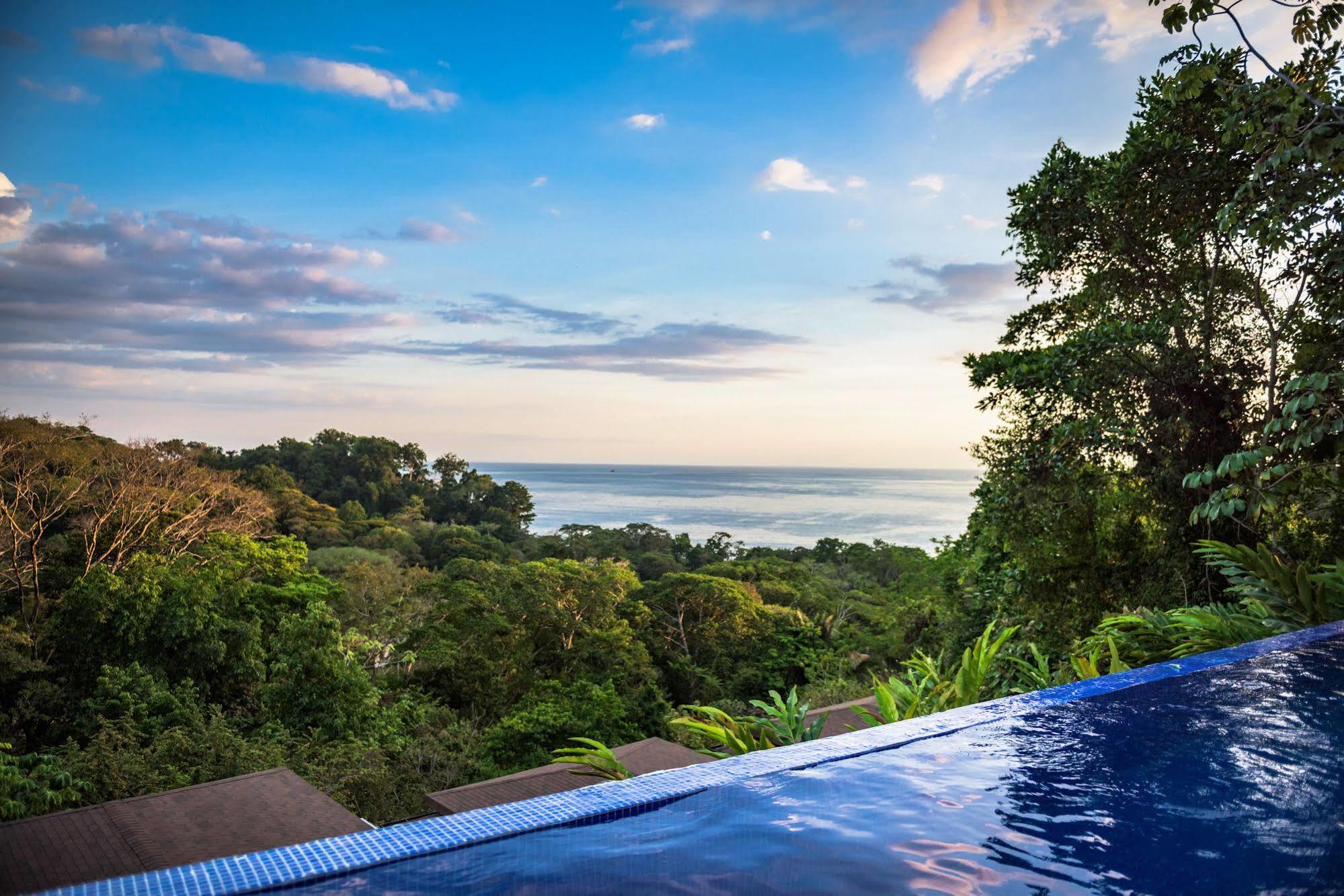 Tiki Villas Rainforest Lodge & Spa Uvita Bagian luar foto