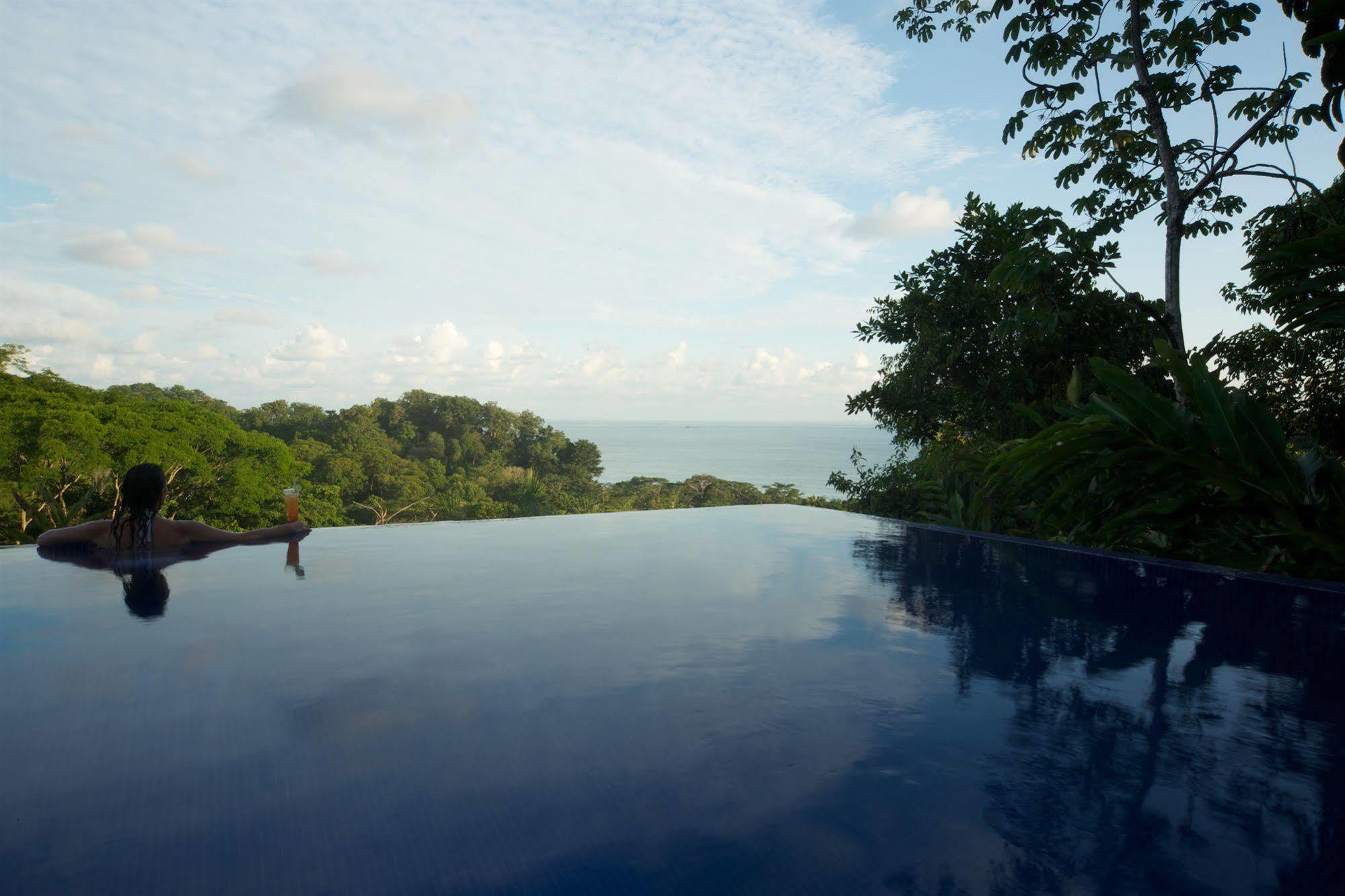 Tiki Villas Rainforest Lodge & Spa Uvita Bagian luar foto